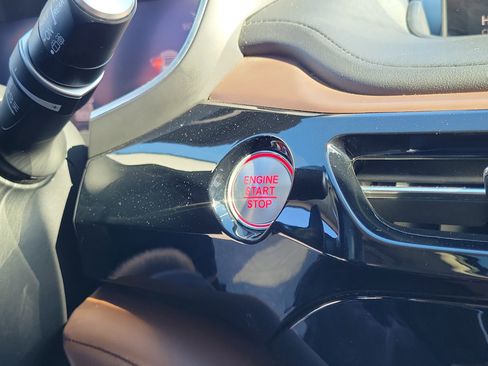 Used 2022 Acura MDX SH-AWD w/ Technology Package image 28