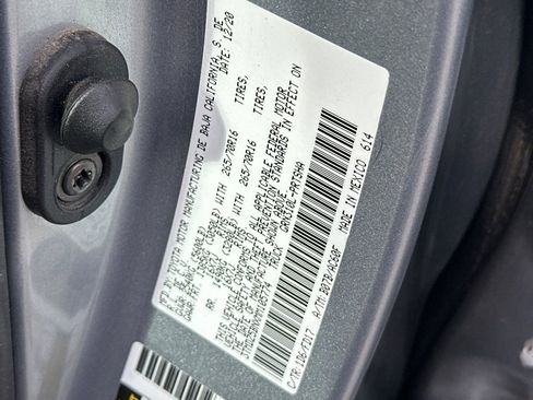 Used 2021 Toyota Tacoma TRD Off-Road image 52