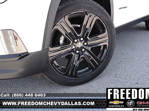 New 2026 GMC Acadia Elevation w/ Black Edition image 9