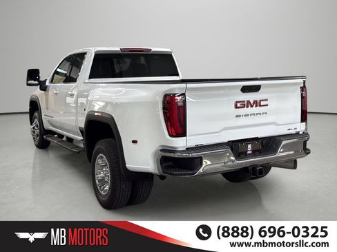 Used 2024 GMC Sierra 3500 SLE w/ SLE Convenience Package AWD/4WD image 3