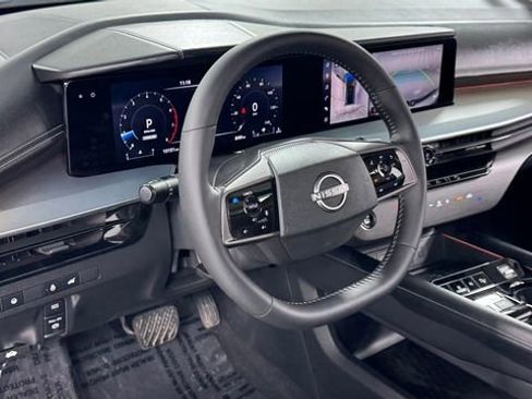 Certified 2025 Nissan Murano SL AWD/4WD image 36