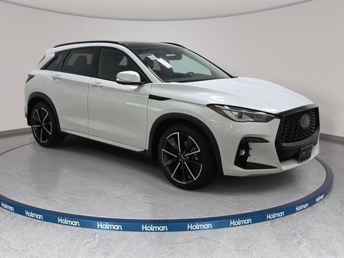 Certified 2023 INFINITI QX50 Sport AWD/4WD image 3