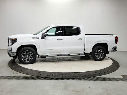 New 2026 GMC Sierra 1500 SLT w/ SLT Premium Plus Package