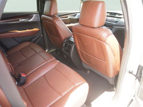 Used 2020 Cadillac XT5 Sportv AWD/4WD image 15
