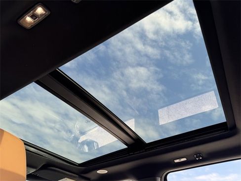 Used 2021 Ford F150 Platinum w/ Equipment Group 701A High image 31