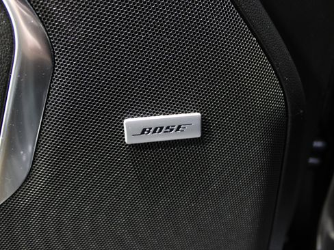 Used 2022 Chevrolet Suburban Premier image 7