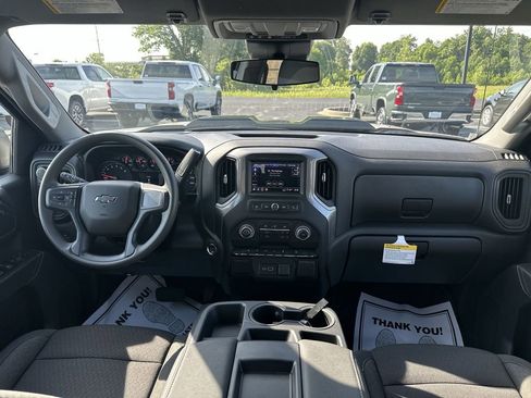 New 2026 Chevrolet Silverado 1500 Custom Trail Boss w/ Dark Appearance Package AWD/4WD image 10