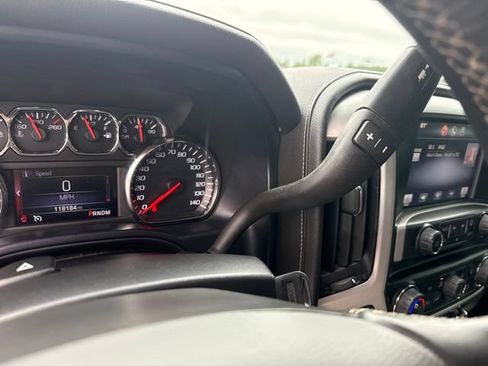Used 2014 GMC Sierra 1500 SLT w/ SLT Preferred Package AWD/4WD image 20