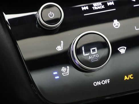 Used 2023 INFINITI QX60 Luxe w/ Cargo Package image 24