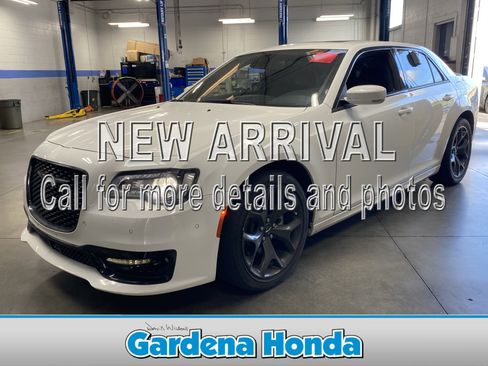 Used 2023 Chrysler 300 S w/ Comfort Group image 1