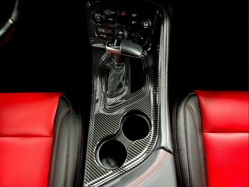 Used 2019 Dodge Challenger SXT RWD image 30
