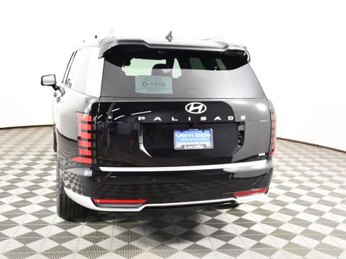 Used 2026 Hyundai Palisade Calligraphy AWD/4WD image 7
