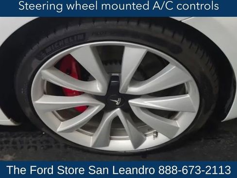 Used 2019 Tesla Model 3 Performance image 20