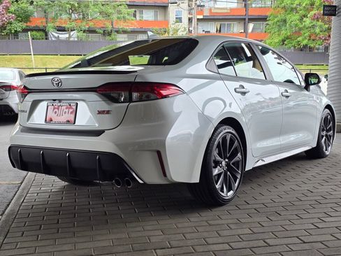 Used 2024 Toyota Corolla XSE FWD image 5