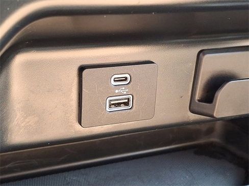 Used 2023 Ford F150 XLT image 26