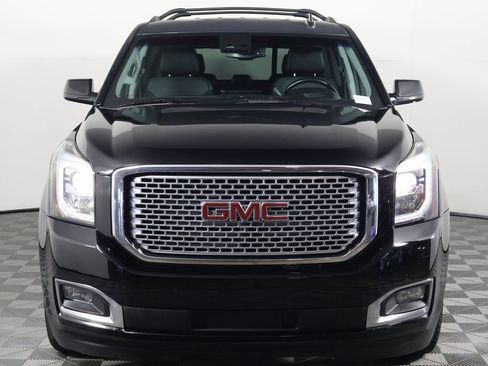 Used 2017 GMC Yukon Denali w/ Open Road Package AWD/4WD image 2