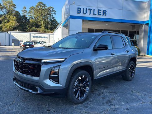 New 2026 Chevrolet Equinox RS w/ Convenience Package III image 2