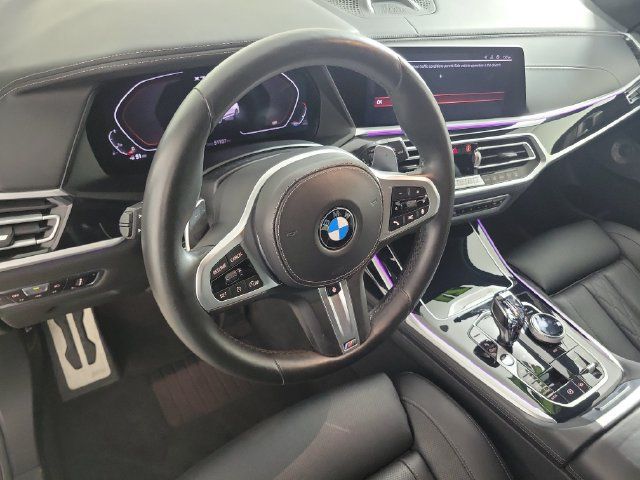 Used 2021 BMW X7 M50i w/ Executive Package AWD/4WD image 17