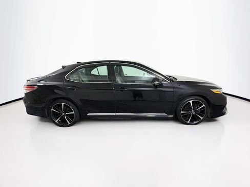Used 2018 Toyota Camry XSE w/ Audio Package FWD image 10