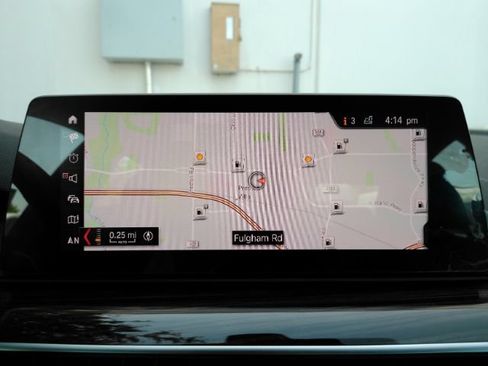 Used 2019 BMW 530i w/ Convenience Package RWD image 11
