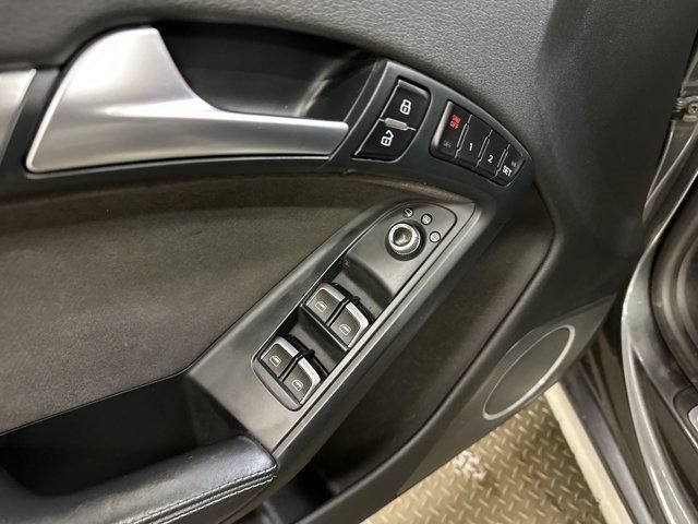 Used 2017 Audi S5 3.0T Cabriolet w/ Technology Package AWD/4WD image 23