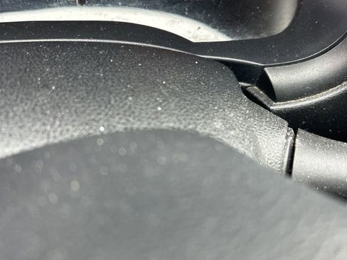 Used 2017 Nissan Versa S image 16