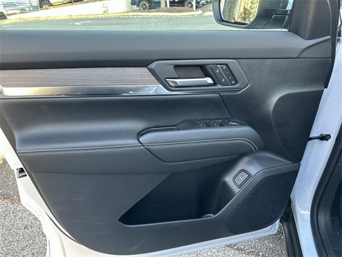 New 2026 GMC Terrain Denali w/ LPO, Floor Liner Package image 8