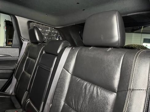 Used 2019 Jeep Grand Cherokee Limited AWD/4WD image 20