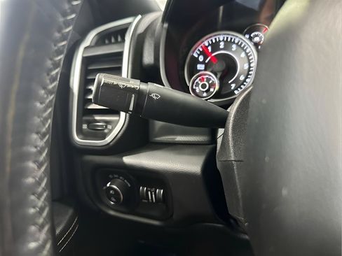 Used 2019 RAM 2500 Big Horn w/ Black Appearance Package AWD/4WD image 16