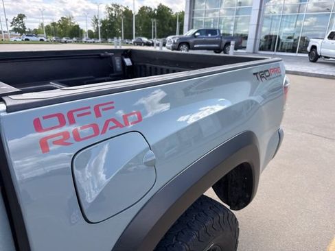 Used 2021 Toyota Tacoma TRD Pro AWD/4WD image 7