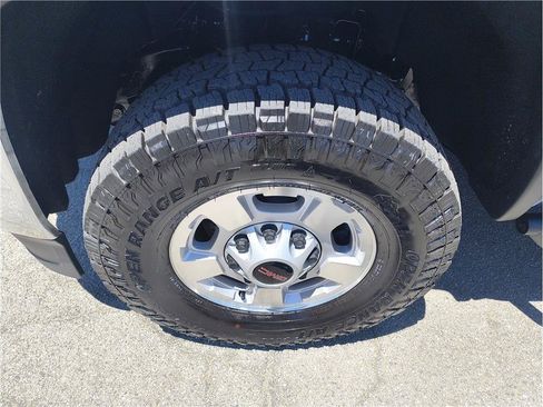 Used 2019 GMC Sierra 2500 SLE w/ SLE Preferred Package AWD/4WD image 20
