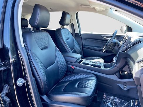 Used 2024 Ford Edge Titanium AWD/4WD image 34