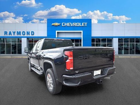 New 2026 Chevrolet Silverado 3500 High Country w/ Technology Package AWD/4WD image 6