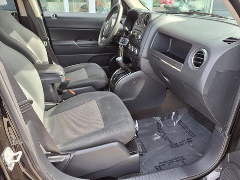 Used 2015 Jeep Patriot Sport w/ Power Value Group image 10