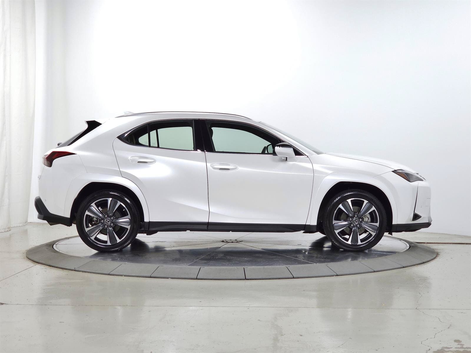 Certified 2024 Lexus UX 250h AWD w/ Premium Package image 12