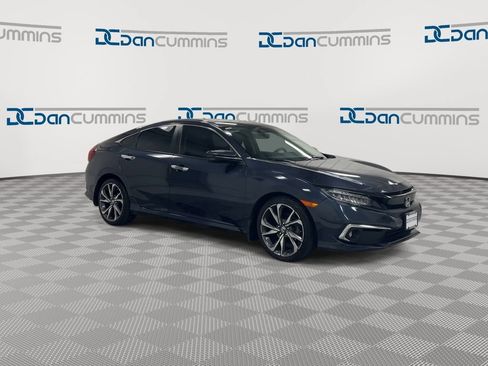 Used 2021 Honda Civic Touring image 2