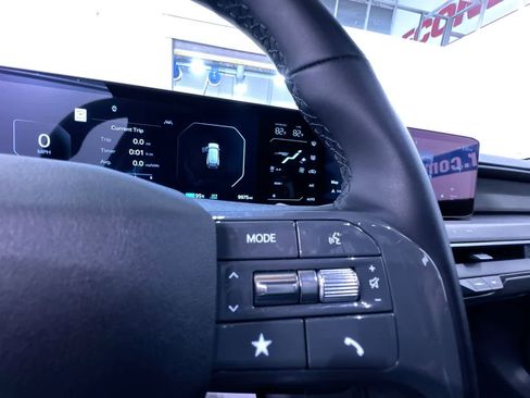 Used 2026 Kia EV9 Light image 21