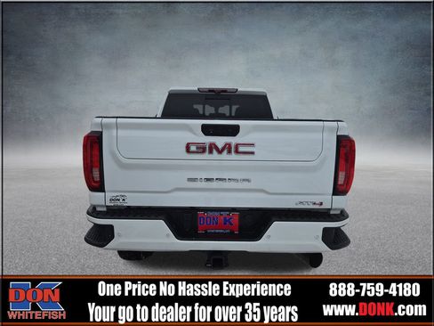 Used 2020 GMC Sierra 2500 AT4 w/ AT4 Premium Package image 7