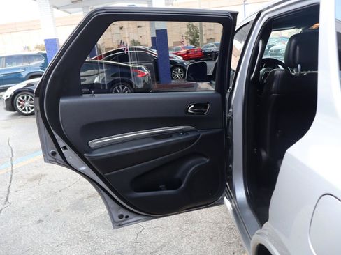Used 2020 Dodge Durango R/T w/ Technology Group RWD image 10