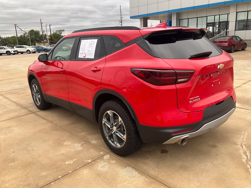 Used 2023 Chevrolet Blazer LT w/ Convenience Package FWD image 39
