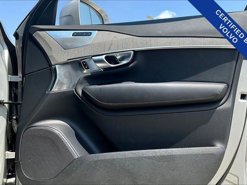 Used 2025 Volvo XC90 T8 Ultra w/ Protection Package image 22