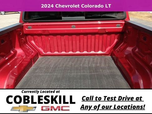 Used 2024 Chevrolet Colorado LT w/ LT Convenience Package II image 5