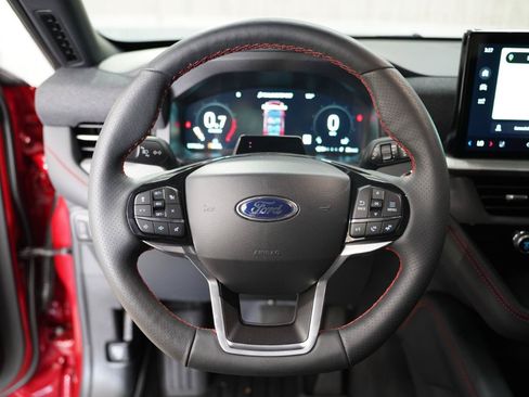 Used 2026 Ford Explorer ST-Line w/ ST-Line Street Pack RWD image 12