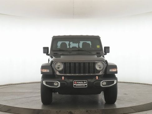 Used 2024 Jeep Gladiator Sport image 12