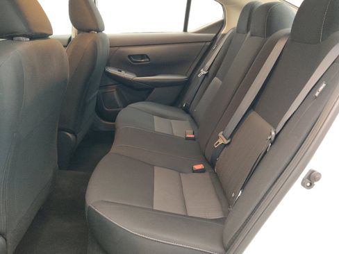 Used 2025 Nissan Sentra SV FWD image 18