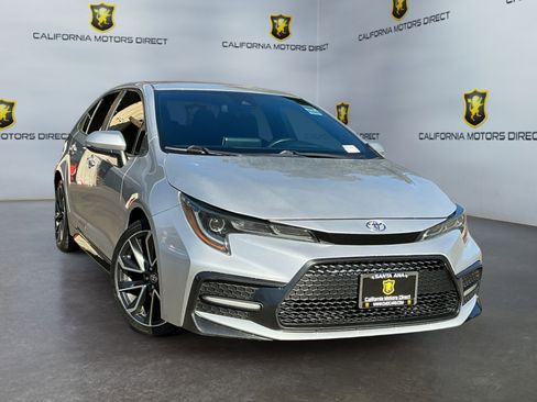 Used 2020 Toyota Corolla SE image 3