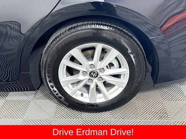 Certified 2026 Toyota Camry LE FWD image 4