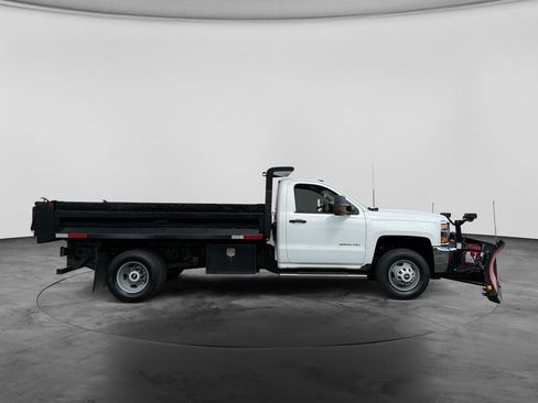 Used 2017 Chevrolet Silverado 3500 W/T w/ WT Convenience Package AWD/4WD image 10