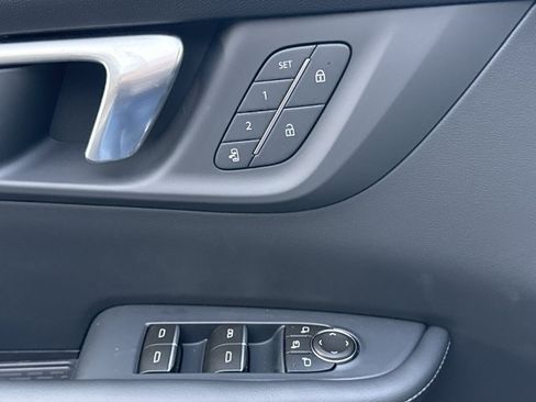 New 2026 Buick Enclave Sport Touring w/ Power Package AWD/4WD image 19