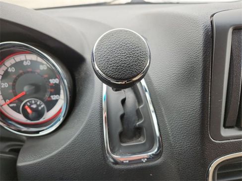 Used 2014 Dodge Grand Caravan SE w/ Quick Order Package 29E SE image 14